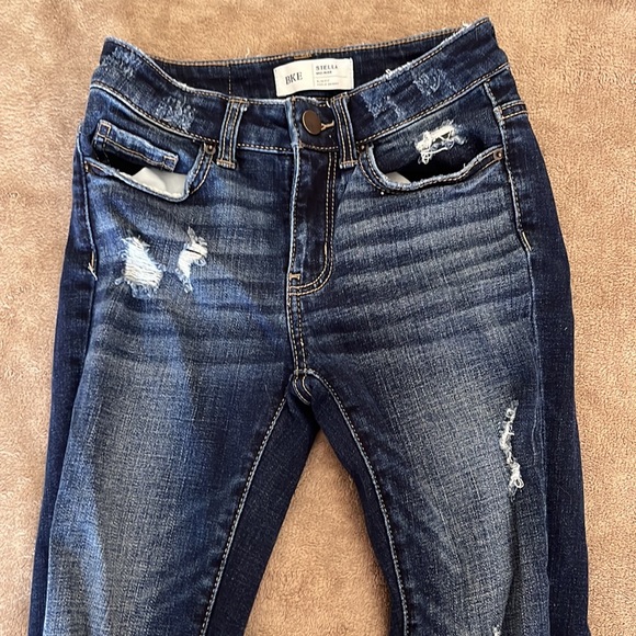 Jeans and jean shorts ! - Picture 6 of 7